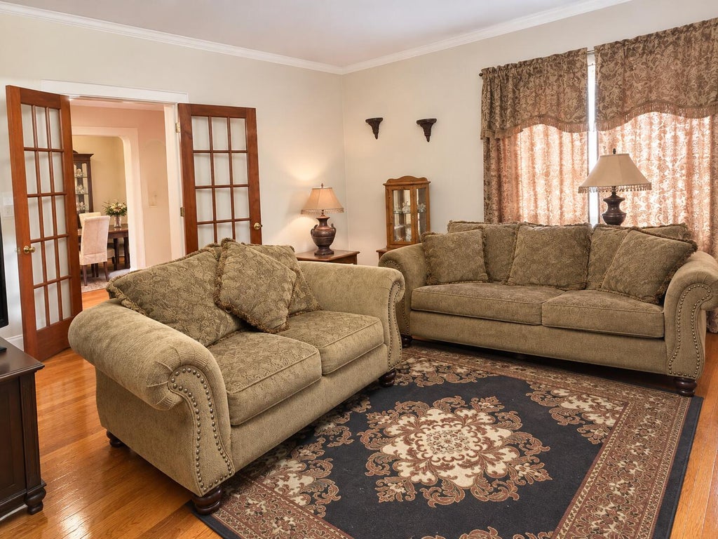 Photo of 5628 Washington Street, Merrillville, IN 46410 (MLS # 847017)