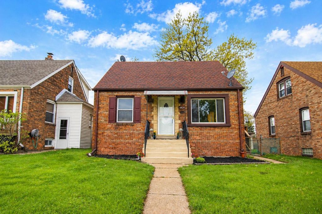 Photo of 6824 Schneider Avenue, Hammond, IN 46323 (MLS # 838021)