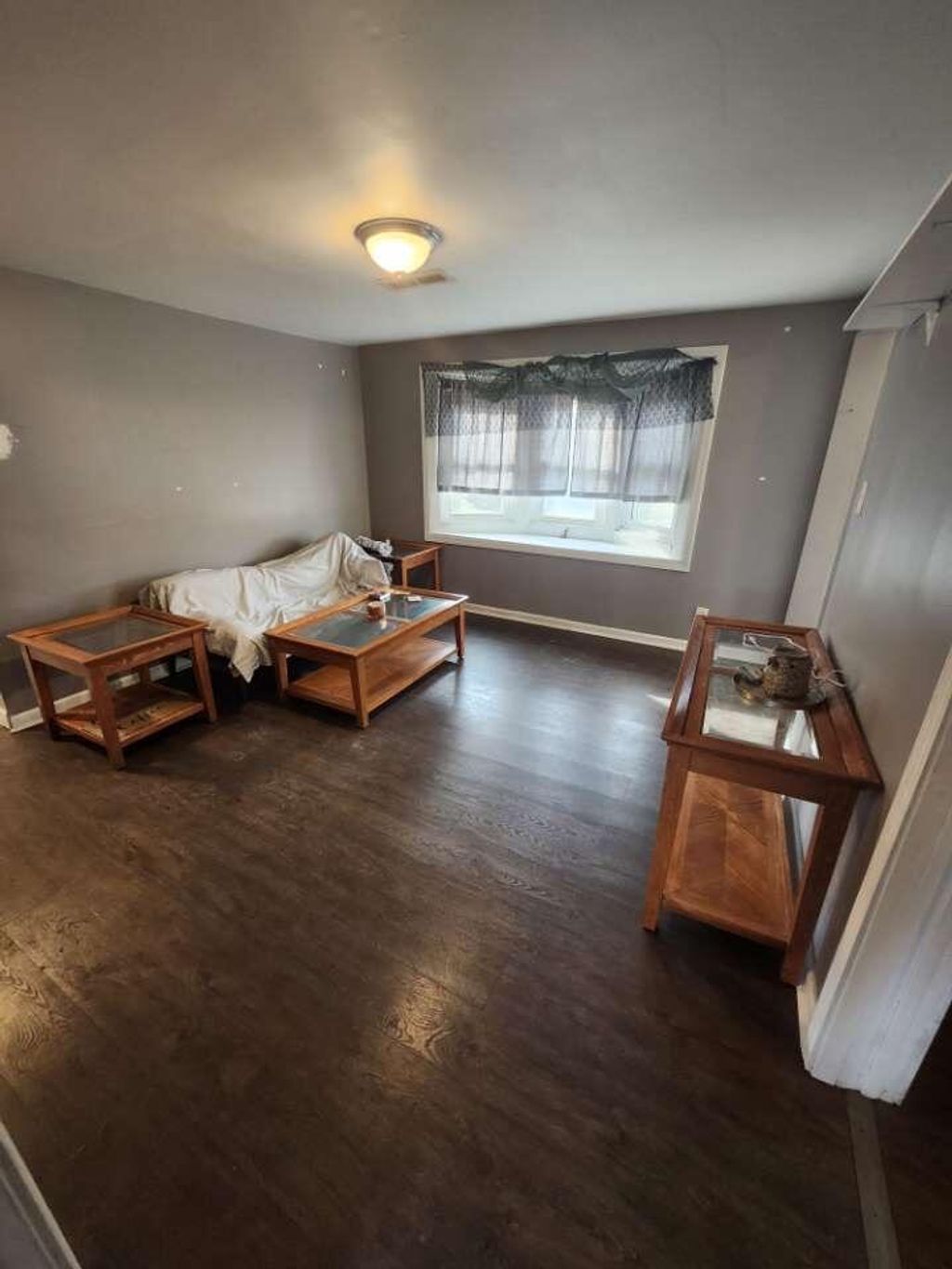 Photo of 201 E 13th Place, Hobart, IN 46342 (MLS # 833008)