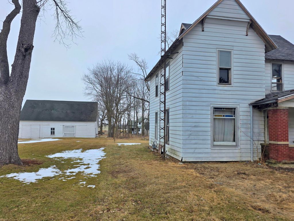 Photo of 207 S Michigan Street, Oxford, IN 47971 (MLS # 834155)