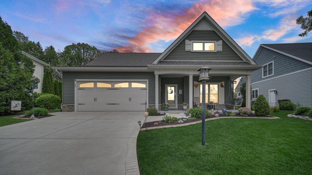 Photo of 60 N Prairie Parkway, Valparaiso, IN 46385 (MLS # 839203)