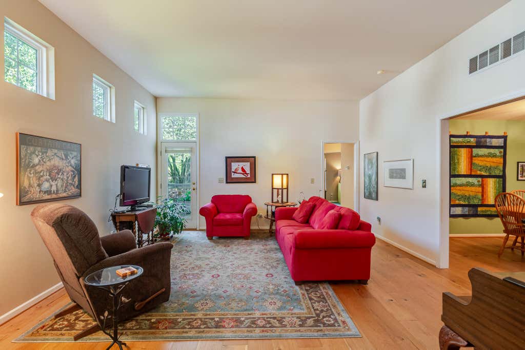 Photo of 206 Fieldstone Drive, Chesterton, IN 46304 (MLS # 843489)