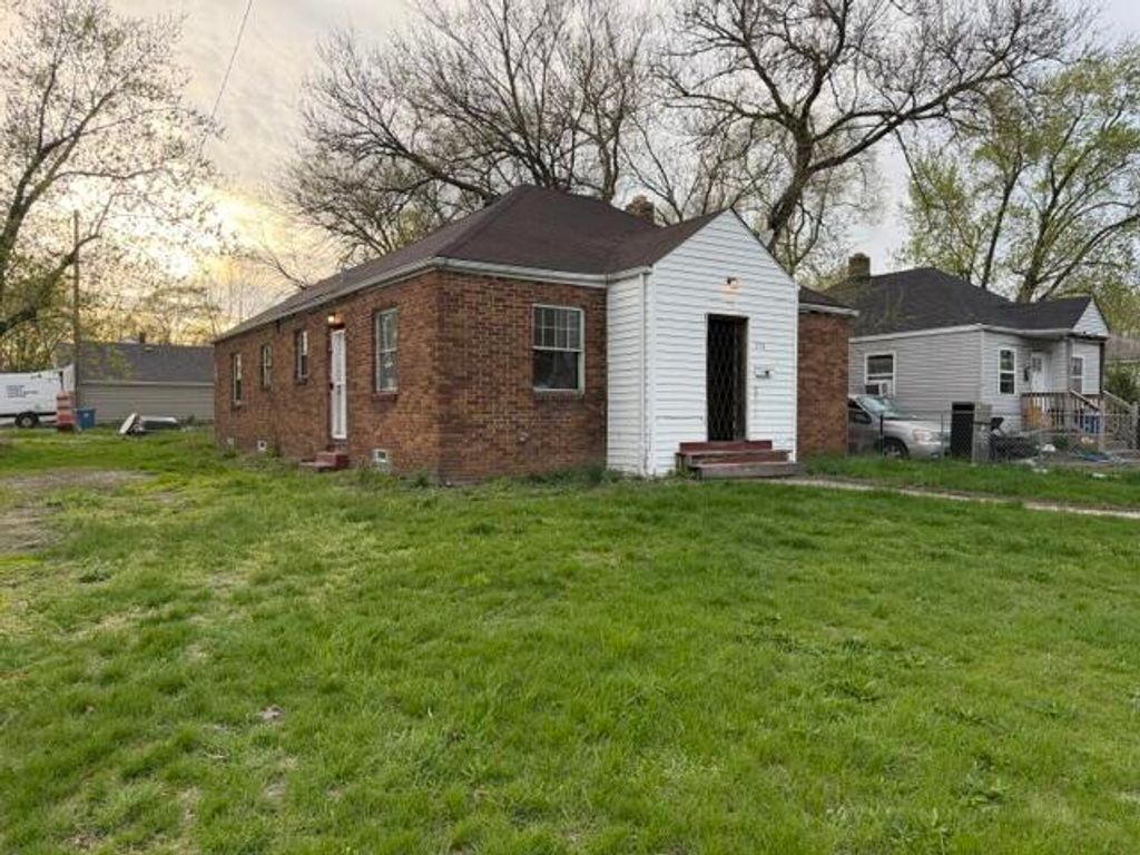 Photo of 574 Ralston Street, Gary, IN 46406 (MLS # 840646)