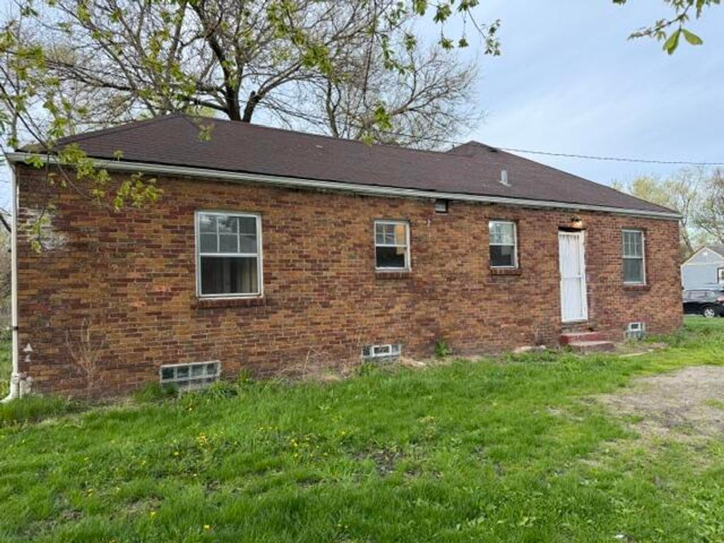 Photo of 574 Ralston Street, Gary, IN 46406 (MLS # 840646)
