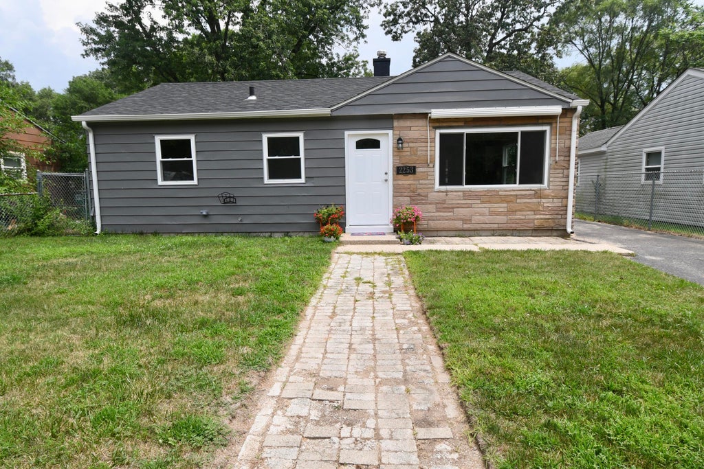 Photo of 2253 Wayne Street, Lake Station, IN 46405 (MLS # 842020)