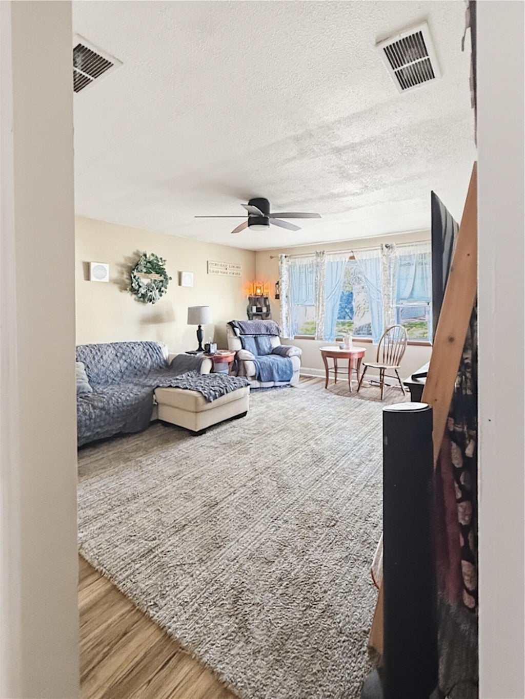 Photo of 372 Riviera Circle, Valparaiso, IN 46385 (MLS # 847252)