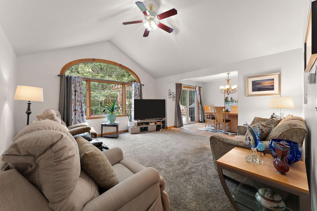Photo of 10856 N Makeever Drive E, DeMotte, IN 46310 (MLS # 840950)