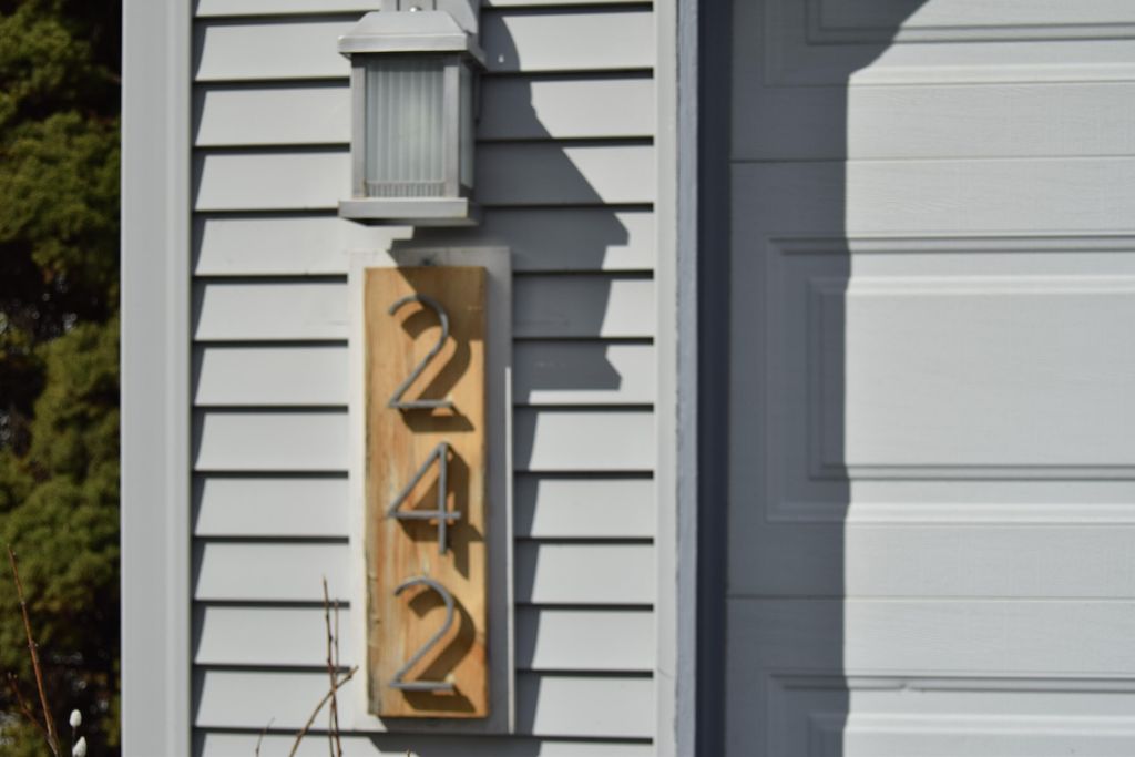 Photo of 242 Bluegrass Drive, Schererville, IN 46375 (MLS # 836456)