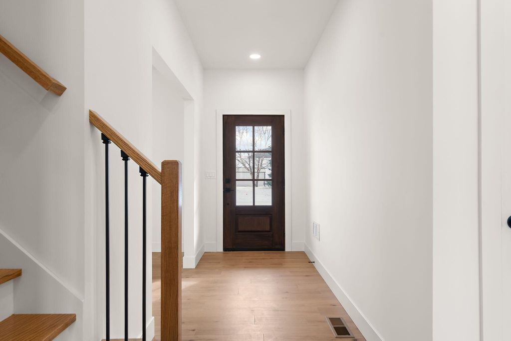 Photo of 3979 Tomahawk Circle, La Porte, IN 46350 (MLS # 833215)