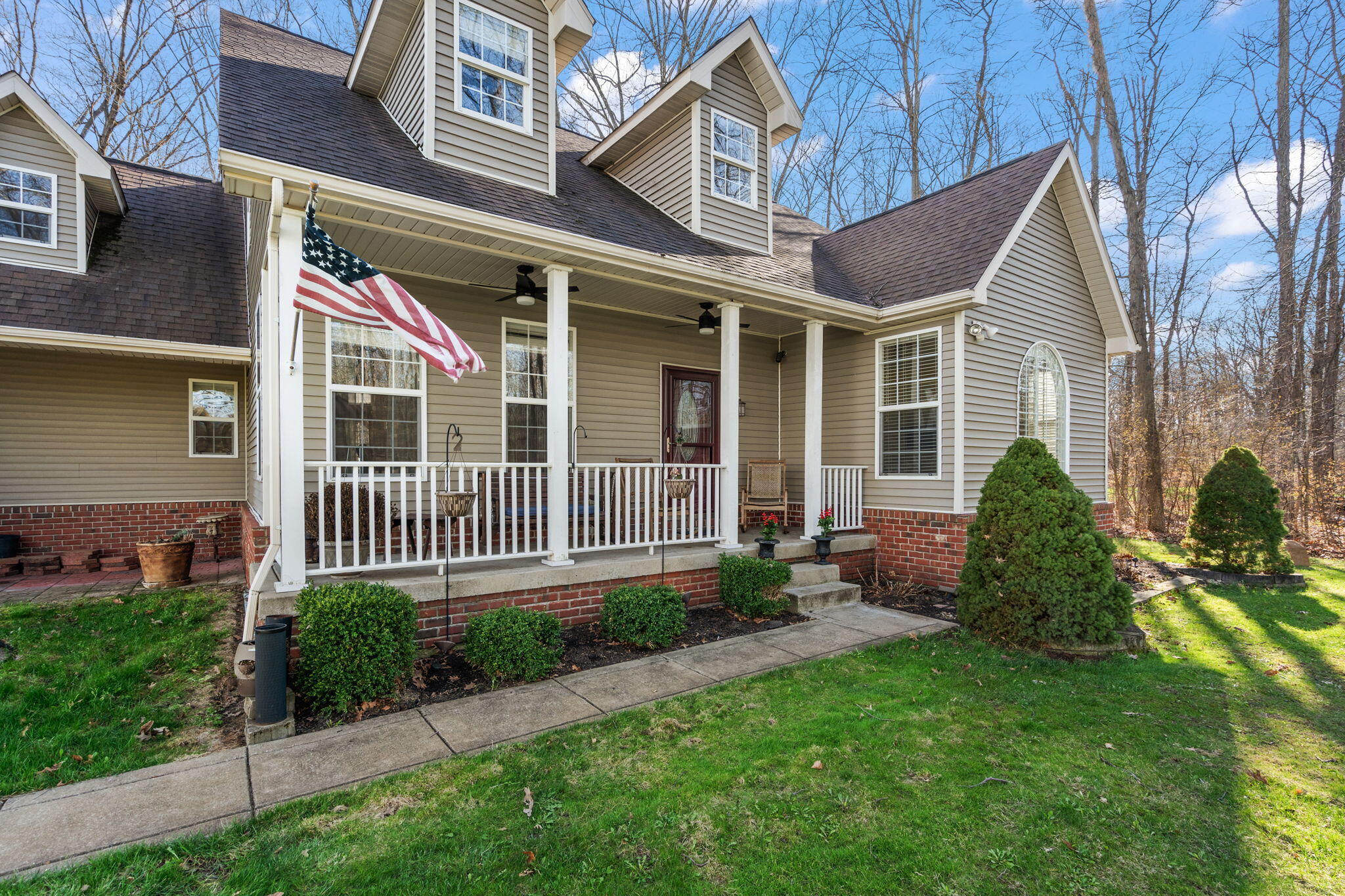 228 W Papillon Drive