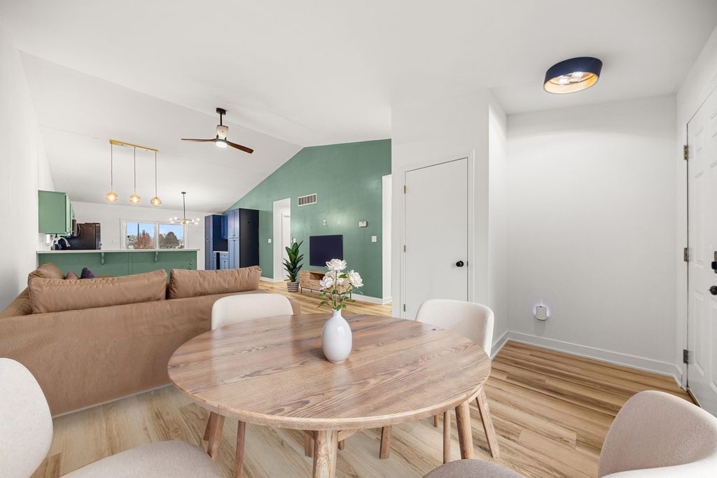 Photo of 5012 W 92nd Avenue, Crown Point, IN 46307 (MLS # 831051)