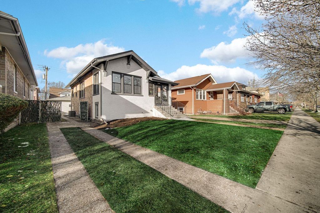 Photo of 1828 Stanton Avenue, Whiting, IN 46394 (MLS # 832132)