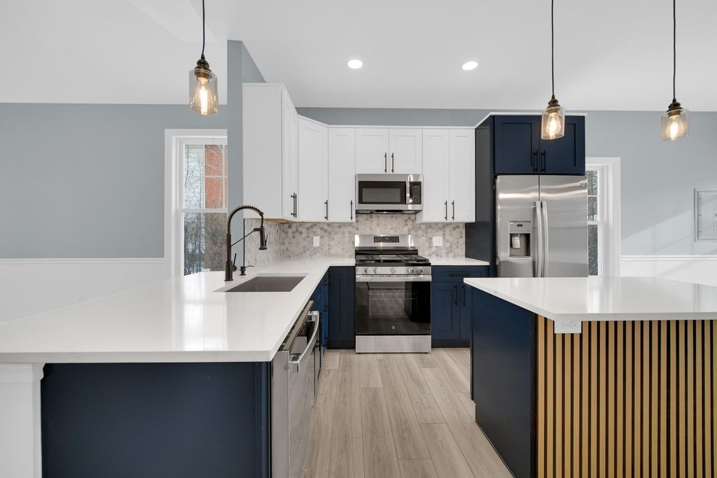 Photo of 924 Highland Street, Hammond, IN 46320 (MLS # 831784)