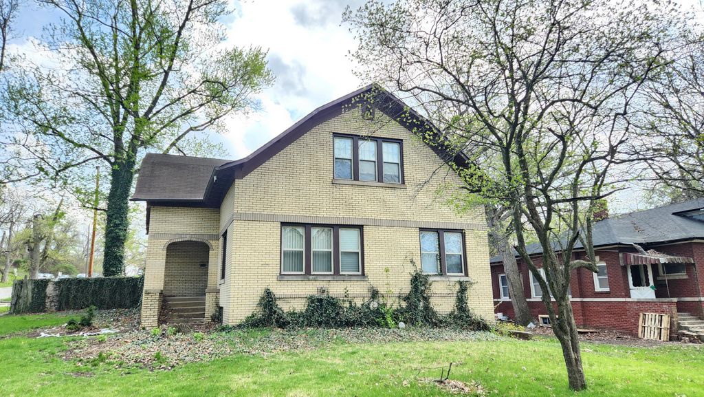 Photo of 301 W 43rd Avenue, Gary, IN 46408 (MLS # 837373)