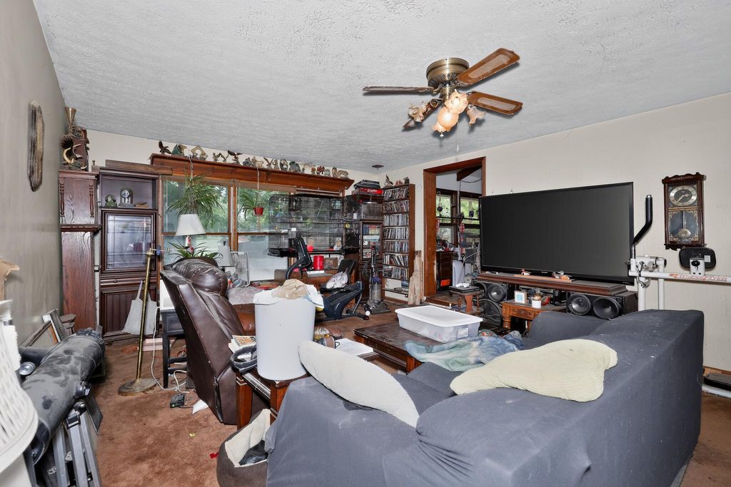 Photo of 1076 W Walnut Drive, Kingman, IN 47952 (MLS # 841689)