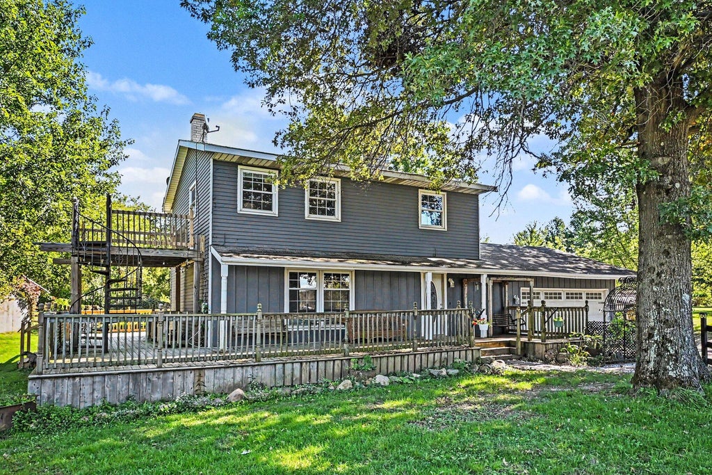 Photo of 2101 S County Line Road, Westville, IN 46391 (MLS # 846458)