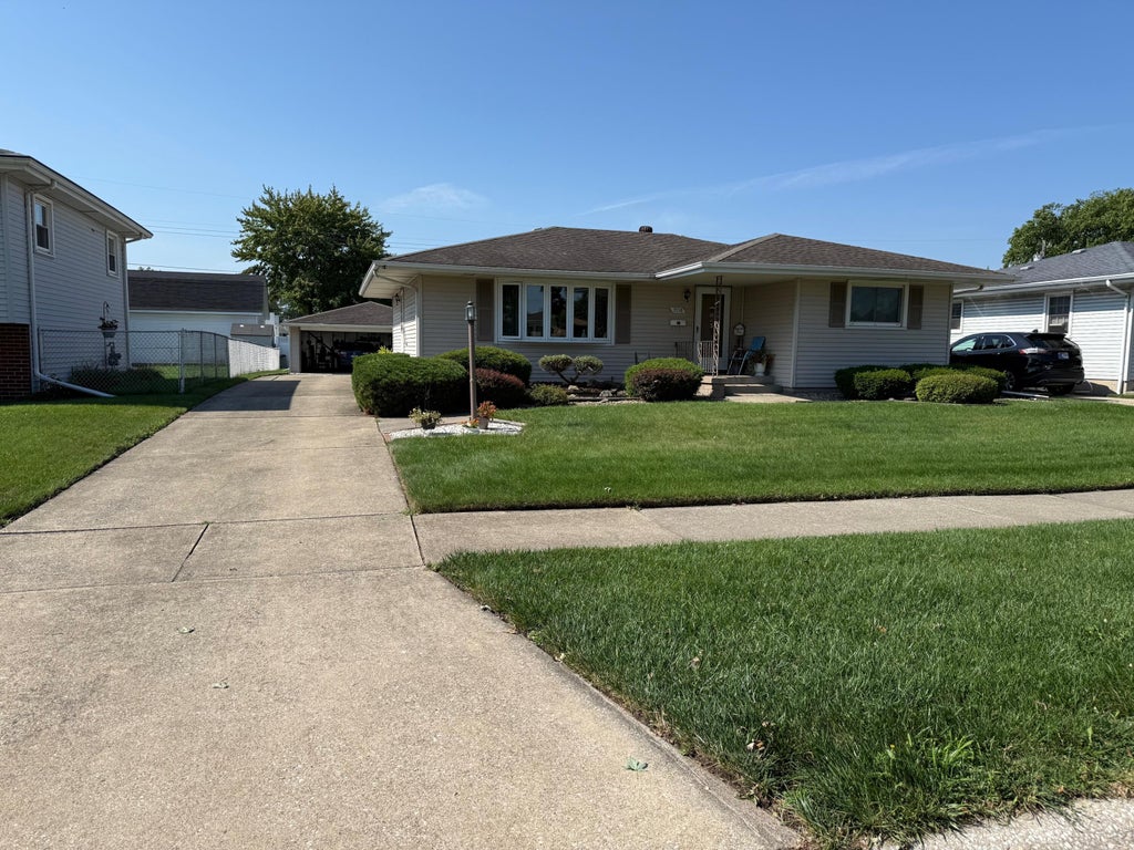 Photo of 3538 42nd Place, Highland, IN 46322 (MLS # 847138)