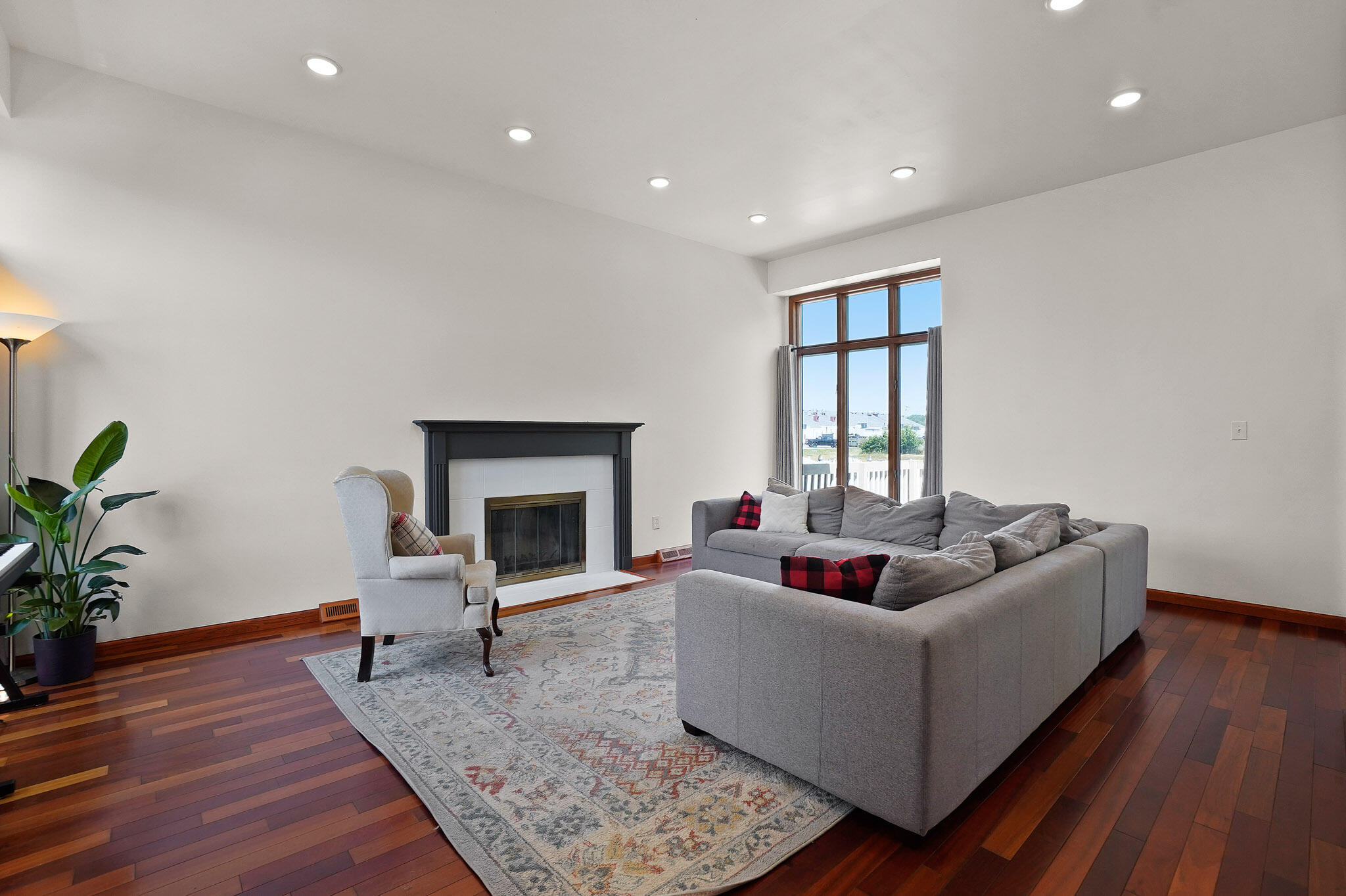 4906 Cardinal Court