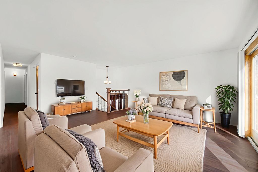 Photo of 9351 Northcote Avenue, Saint John, IN 46373 (MLS # 834079)