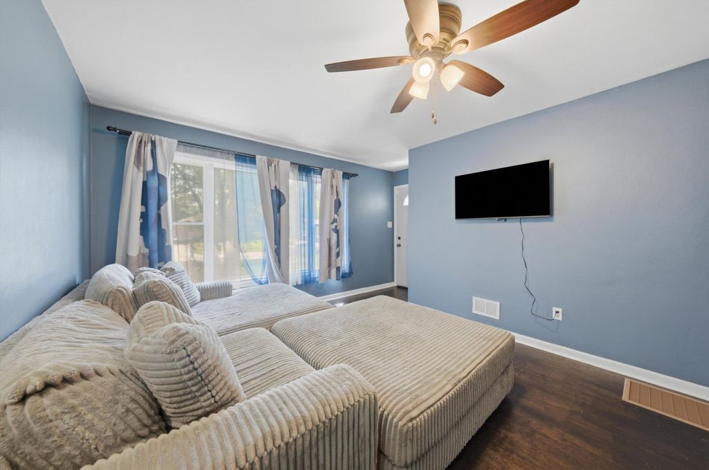 Photo of 4152 Pierce Street, Gary, IN 46408 (MLS # 841904)