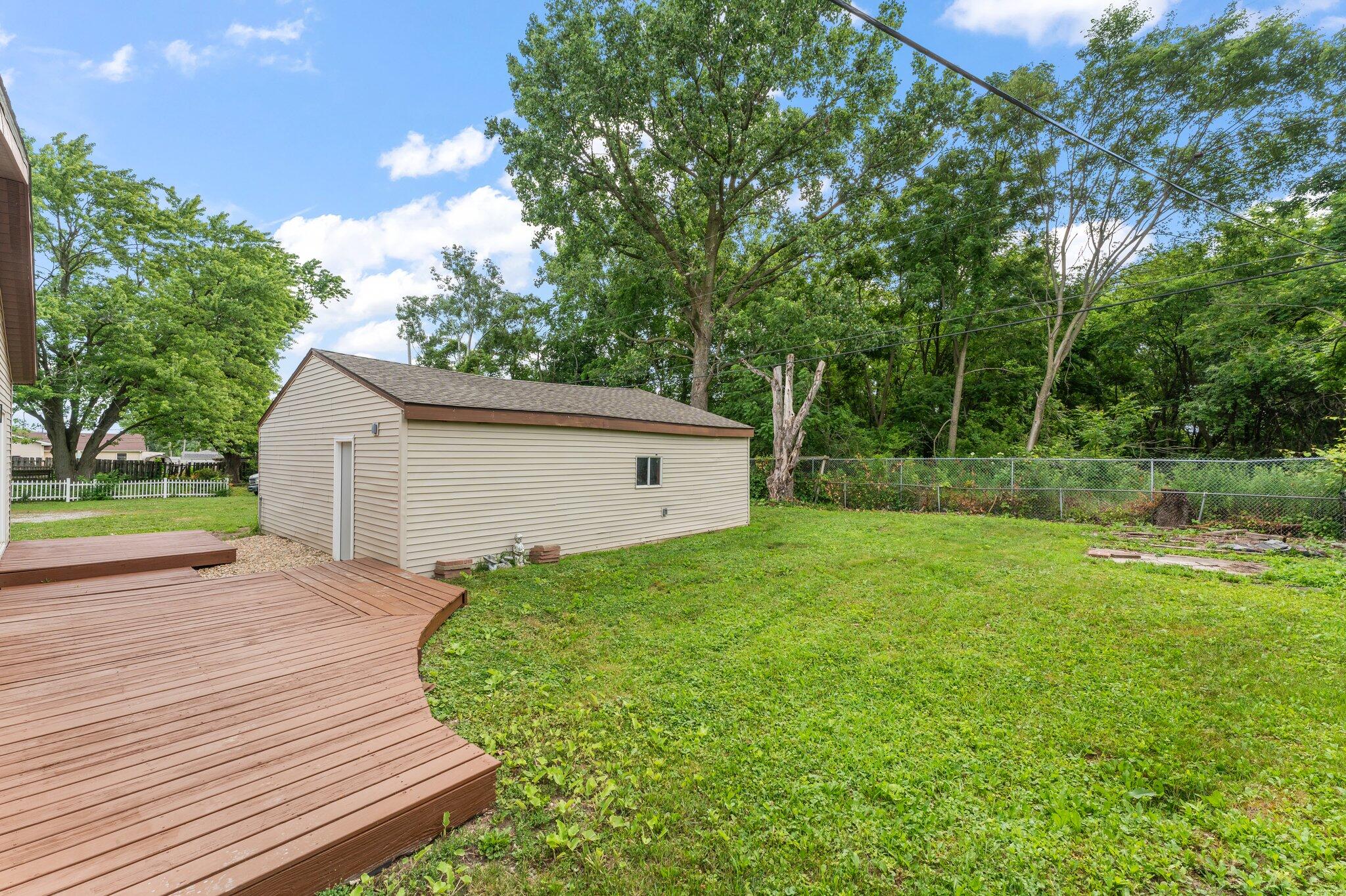 Crown Point, Indiana 46307, United States, 3 Bedrooms Bedrooms, ,2 BathroomsBathrooms,Residential,Active,163755