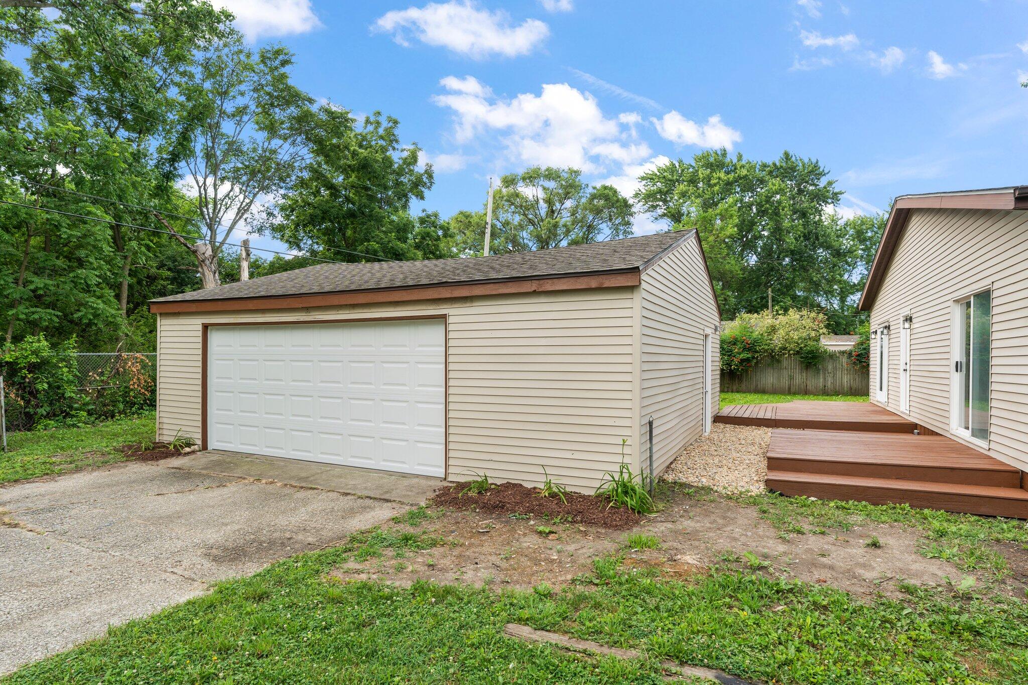 Crown Point, Indiana 46307, United States, 3 Bedrooms Bedrooms, ,2 BathroomsBathrooms,Residential,Active,163755