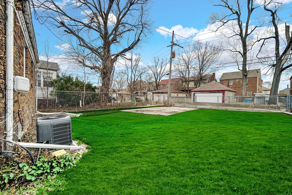 Photo of 541 Taft Place, Gary, IN 46404 (MLS # 834440)