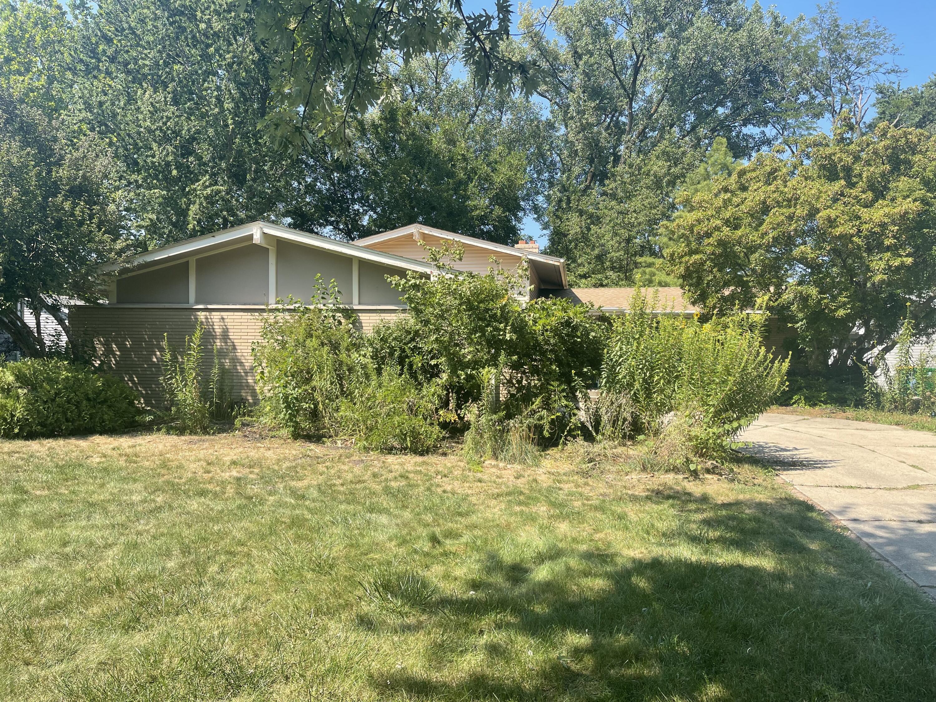 1531 Fran-lin Pkwy