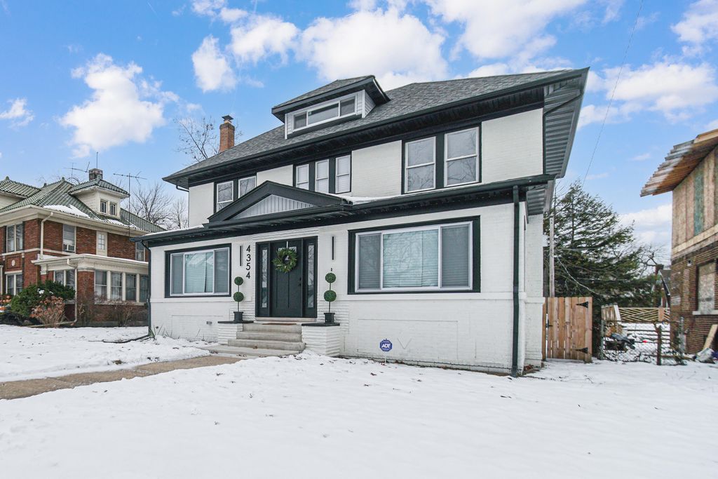 Photo of 4354 Washington Street, Gary, IN 46408 (MLS # 831779)