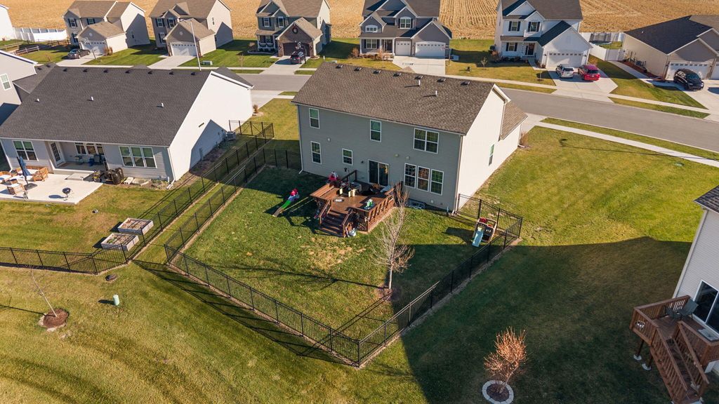 Photo of 14378 Garden Way, Cedar Lake, IN 46303 (MLS # 831501)