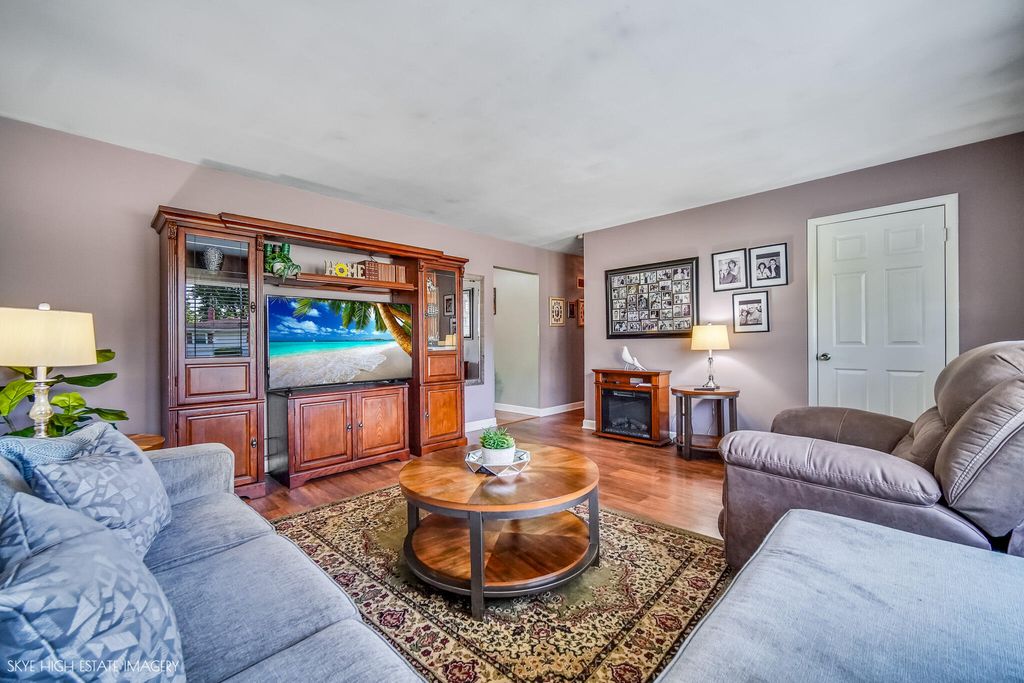 Photo of 5398 Tulip Avenue, Portage, IN 46368 (MLS # 842144)
