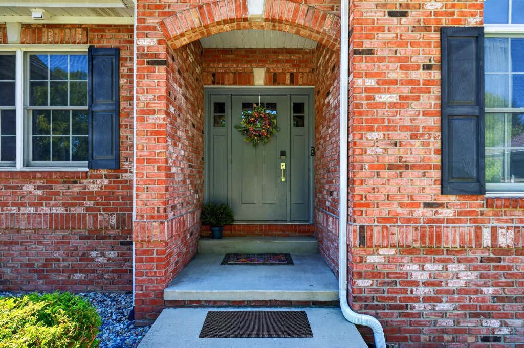 Photo of 94 Scotscraig Drive, Valparaiso, IN 46385 (MLS # 843663)