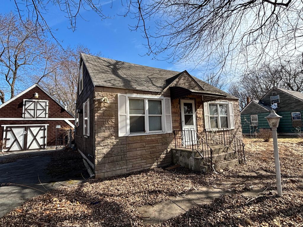 Photo of 2407 Hanley Street, Gary, IN 46406 (MLS # 835051)