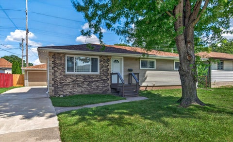 Photo for 9937 Delaware Place