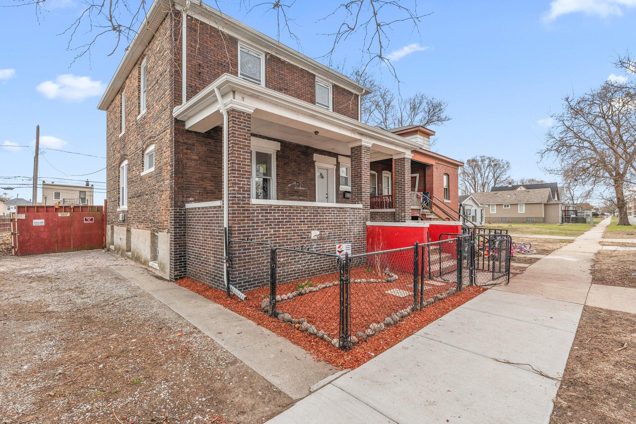 Hammond, Indiana 46320, United States, 4 Bedrooms Bedrooms, ,3 BathroomsBathrooms,Residential,Active,95738