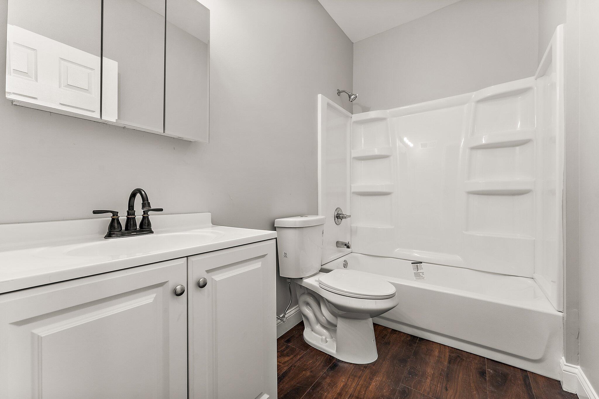 Hammond, Indiana 46320, United States, 4 Bedrooms Bedrooms, ,3 BathroomsBathrooms,Residential,Active,95738