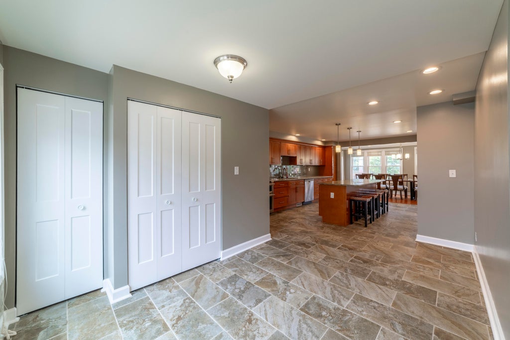 Photo of 502 E 8th Street, Michigan City, IN 46360 (MLS # 846112)