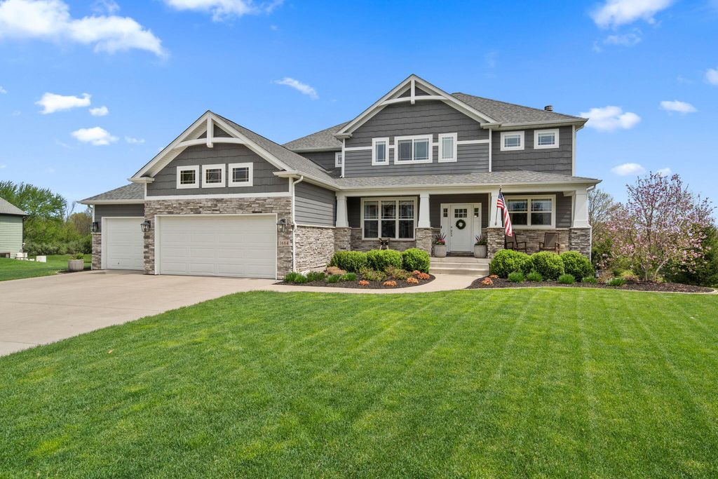 Photo of 1684 Kleven Lane, Crown Point, IN 46307 (MLS # 837440)