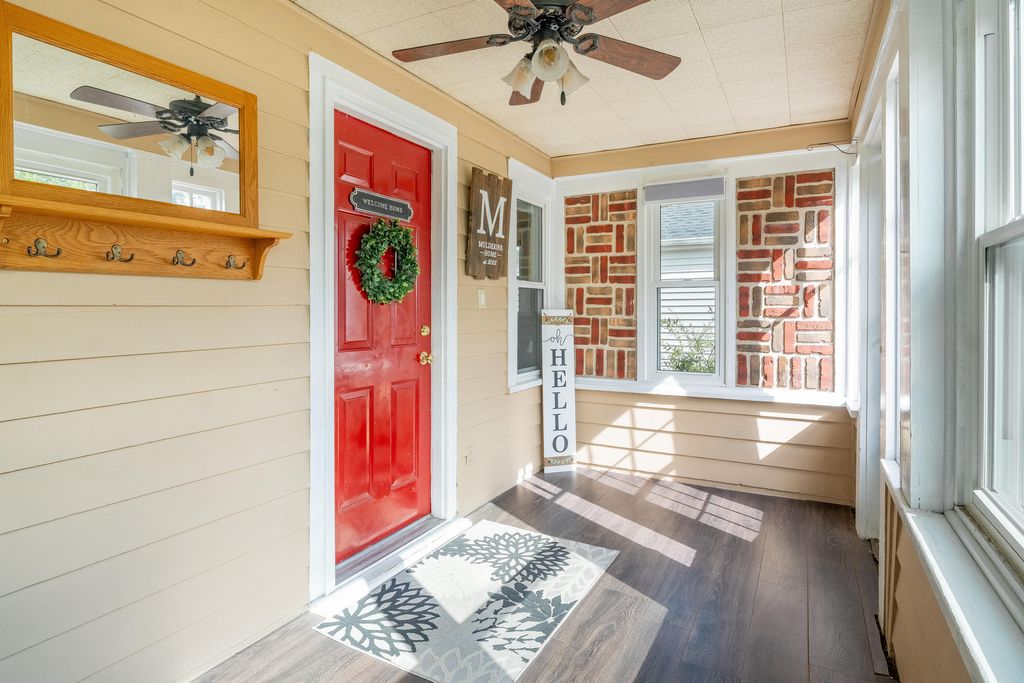 Photo of 2649 Clough Avenue, Highland, IN 46322 (MLS # 838196)