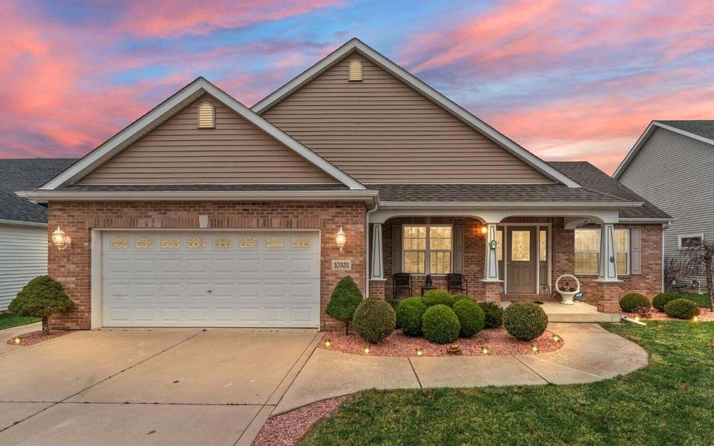 Photo of 10331 Nelson Street, Crown Point, IN 46307 (MLS # 832789)