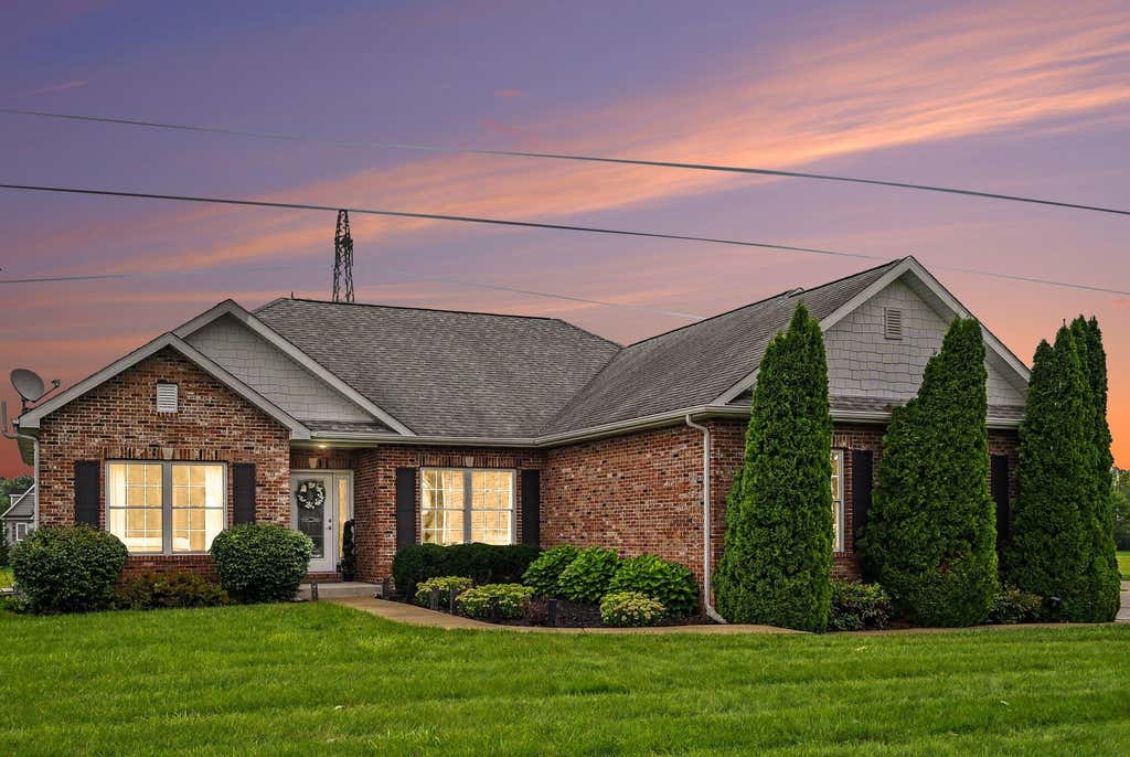 Photo of 533 Lake Park Drive, Valparaiso, IN 46385 (MLS # 844223)