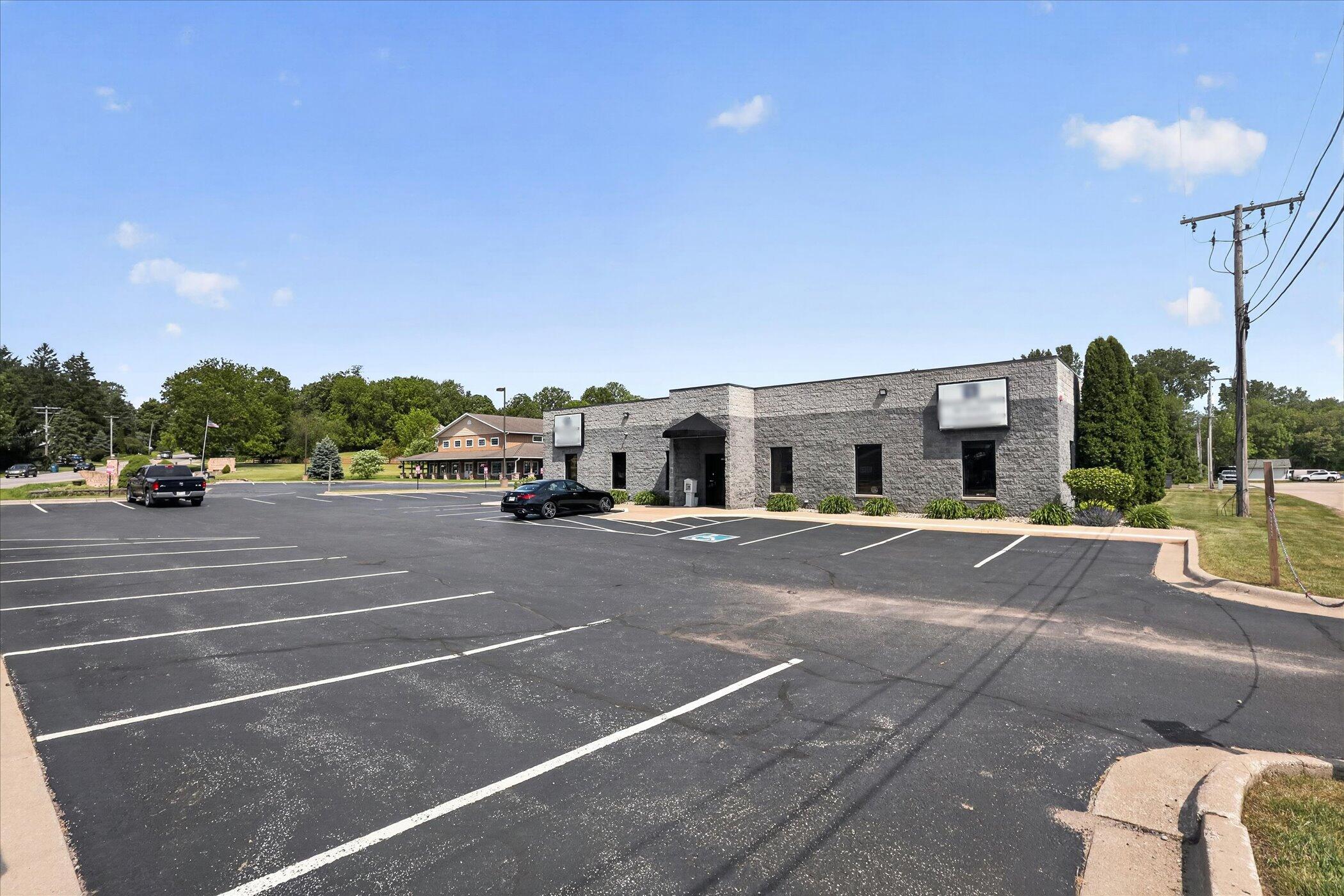 245 W Johnson Road