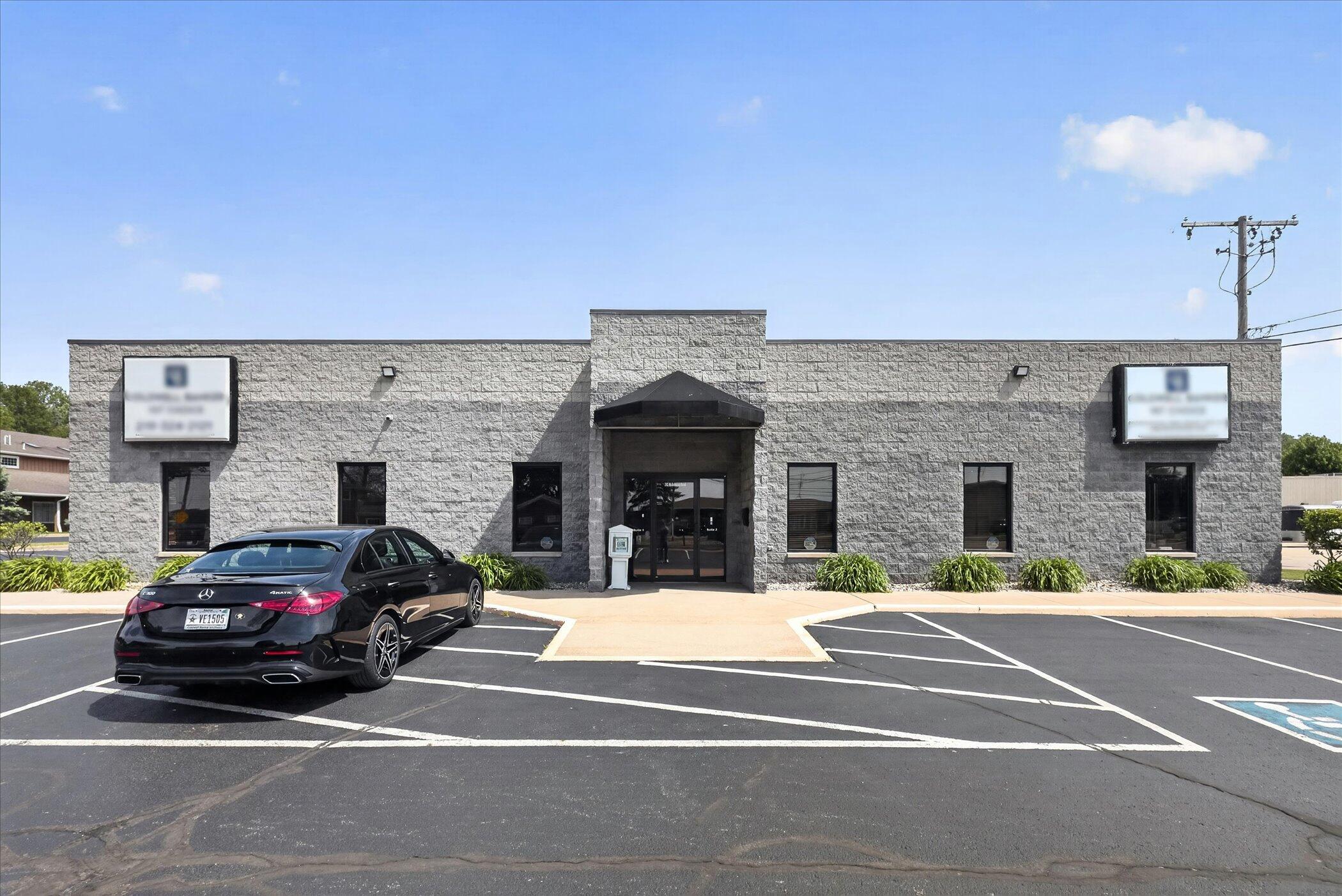 245 W Johnson Road