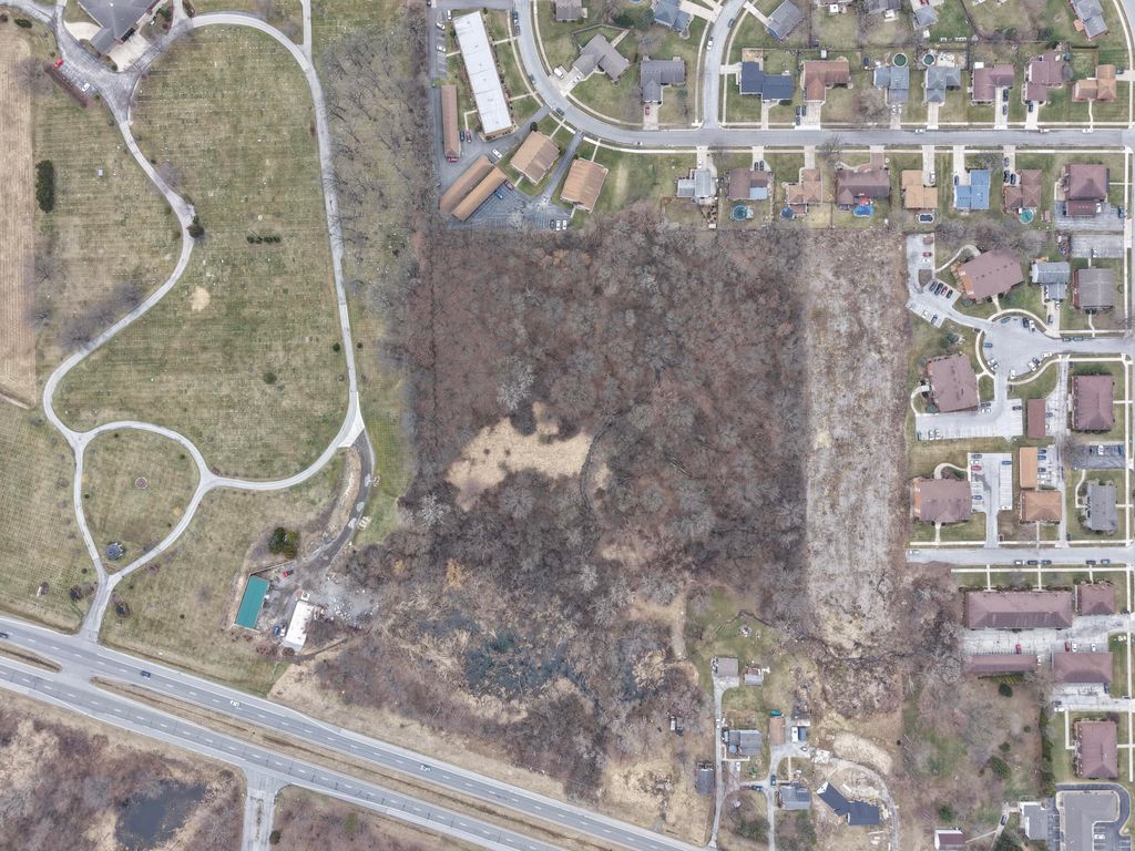 Photo of 6401 W Lincoln Highway, Schererville, IN 46375 (MLS # 835477)