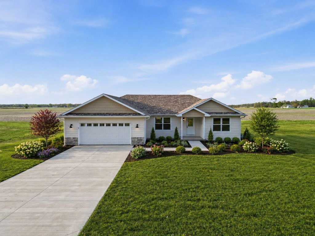 Photo of 508 W Beaver Street, Morocco, IN 47963 (MLS # 837909)