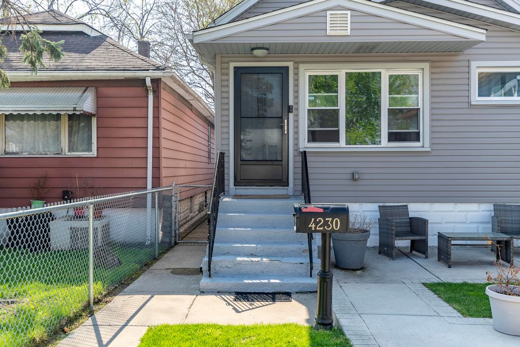 Photo of 4230 Tod Avenue, East Chicago, IN 46312 (MLS # 837756)