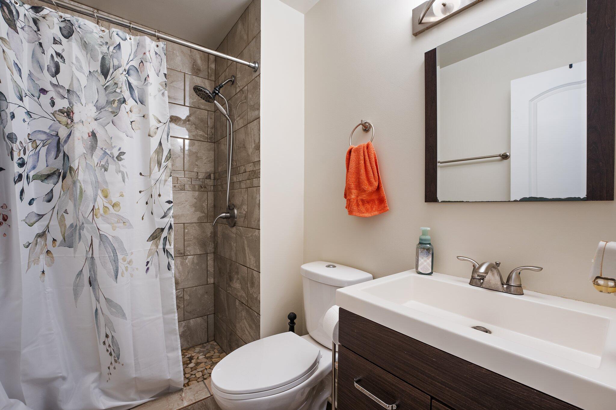 Schererville, Indiana 46375, United States, 4 Bedrooms Bedrooms, ,3 BathroomsBathrooms,Residential,Active,83755