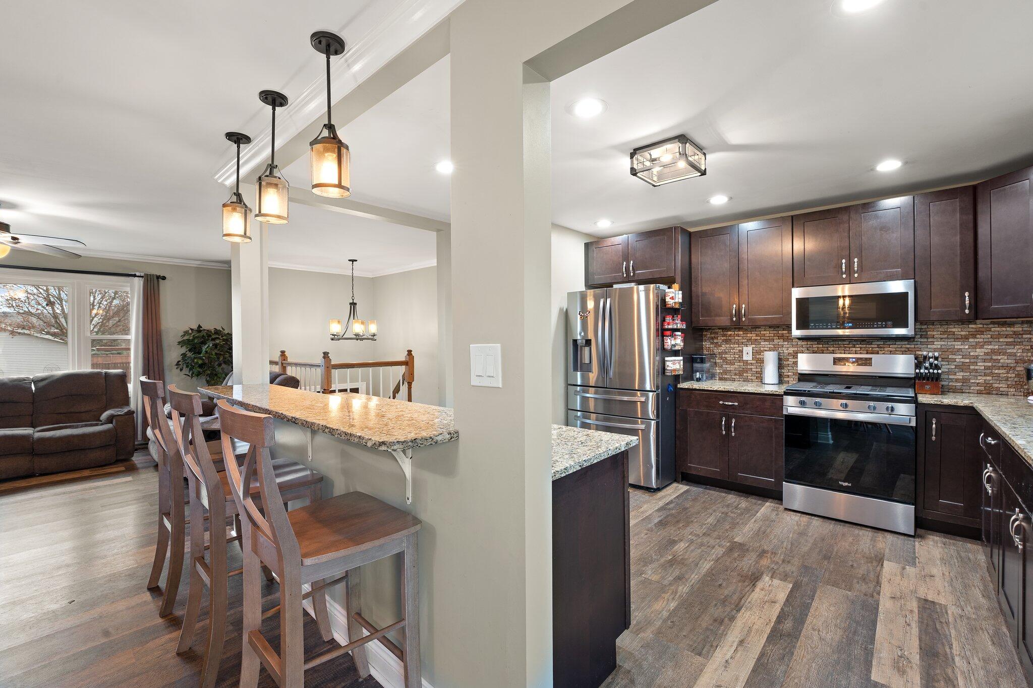 Schererville, Indiana 46375, United States, 4 Bedrooms Bedrooms, ,3 BathroomsBathrooms,Residential,Active,83755