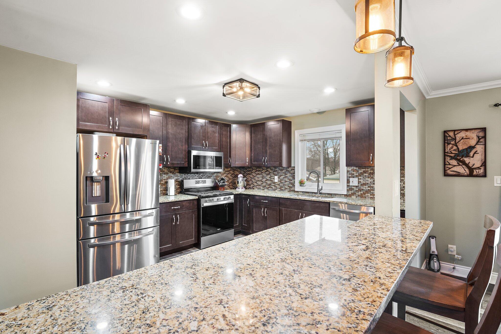 Schererville, Indiana 46375, United States, 4 Bedrooms Bedrooms, ,3 BathroomsBathrooms,Residential,Active,83755