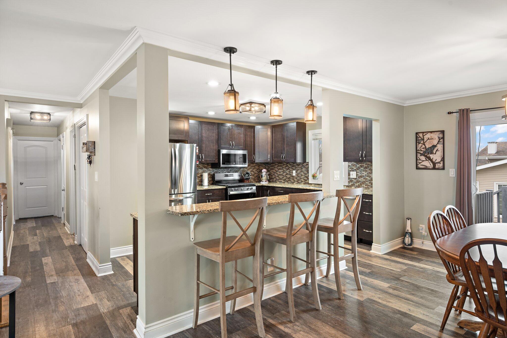 Schererville, Indiana 46375, United States, 4 Bedrooms Bedrooms, ,3 BathroomsBathrooms,Residential,Active,83755